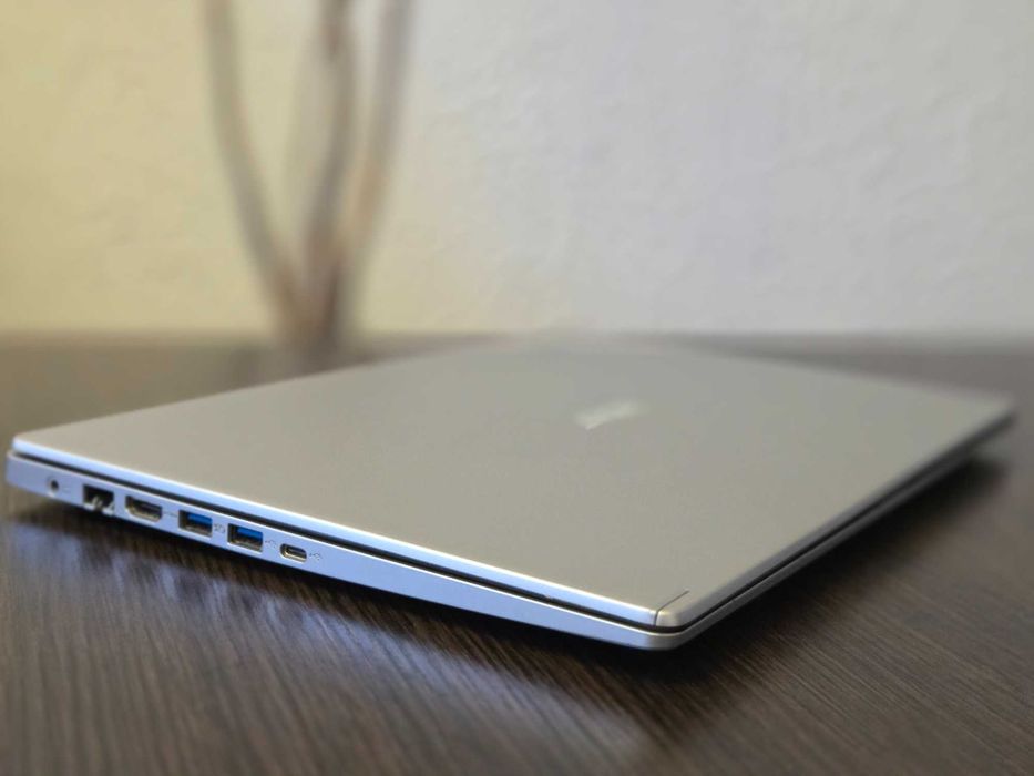 Ноутбук 15.6" Acer Aspire на Intel i5-8265U  8 ОЗУ 256NVMe FullHD