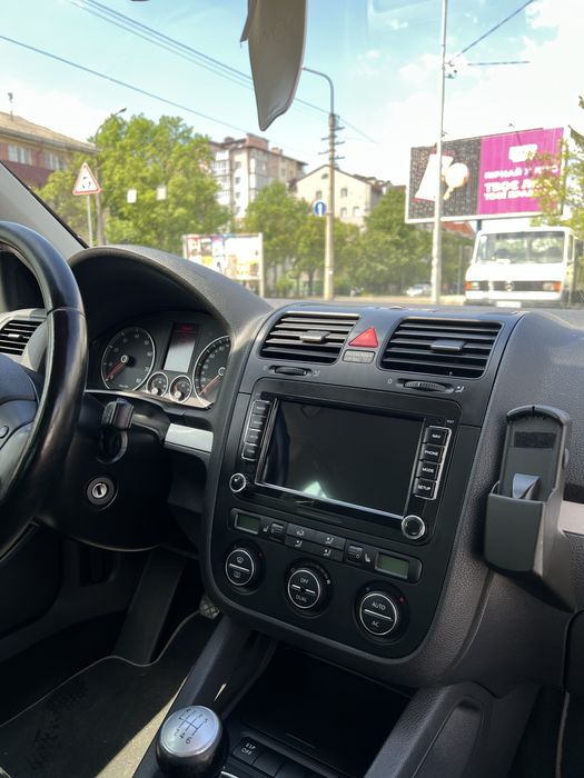 Volkswagen Golf 5 • 2008 • 1.4 TSI • Хетчбек