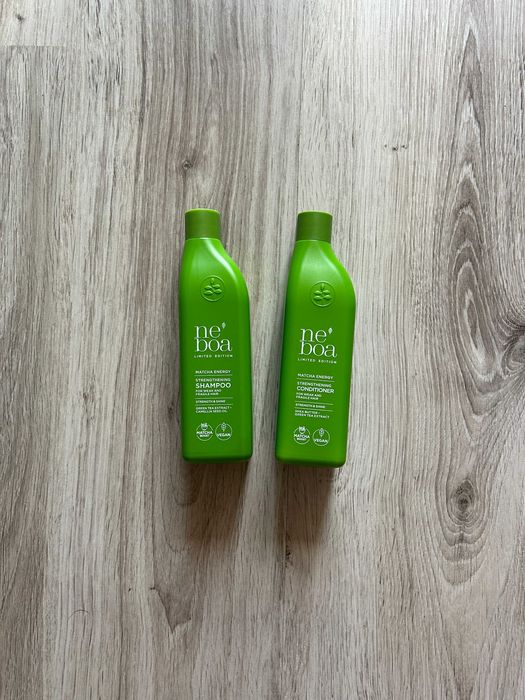 Zestaw do pielęgnacji włosów Neboa Matcha (szampon, odżywka)