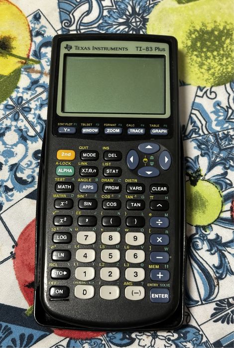 Calculadora Ti-83 Plus