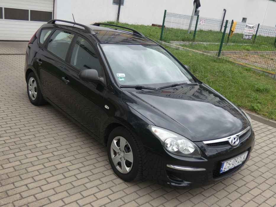 Hyundai i30 CW Kombi • Ładny i Zadbany • Tylko 166 tys. km • Nowy Przegląd • Sprawna Klimatyzacja • Doinwestowany • Warto !!!