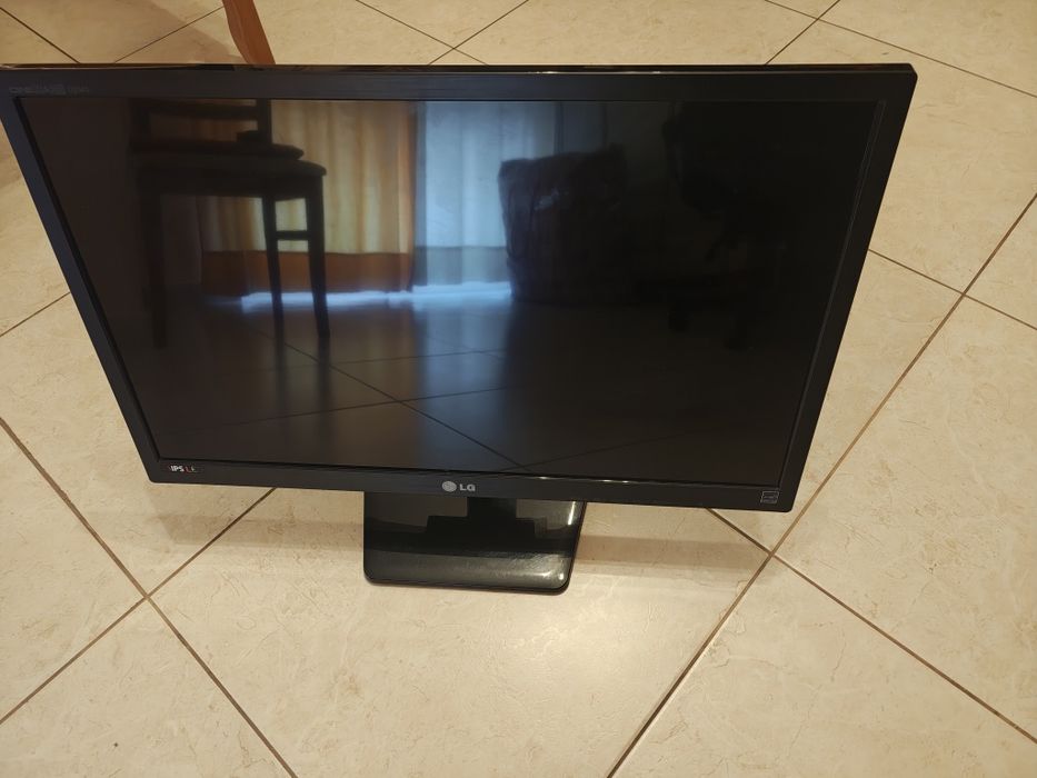 Memória RAM  16 gigas e monitorlg