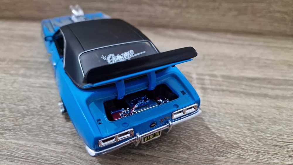 Miniatura Chevrolet Camaro SS »1968» 1:24