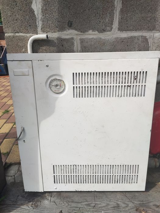 Продам газовий котел.
