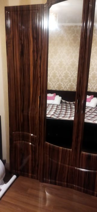 Фасад для шафи для спальні прихожої