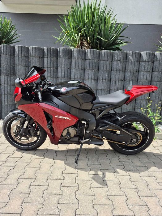 Honda cbr 1000rr sc59