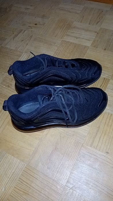 Ténis Nike Air Max 720