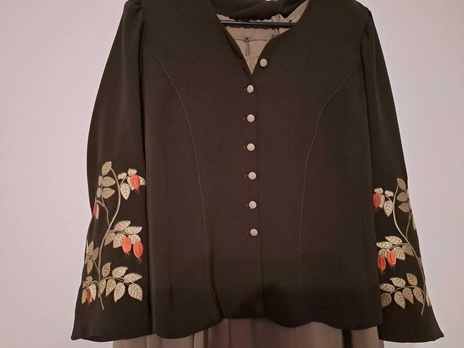 Damski stróĵ góralski