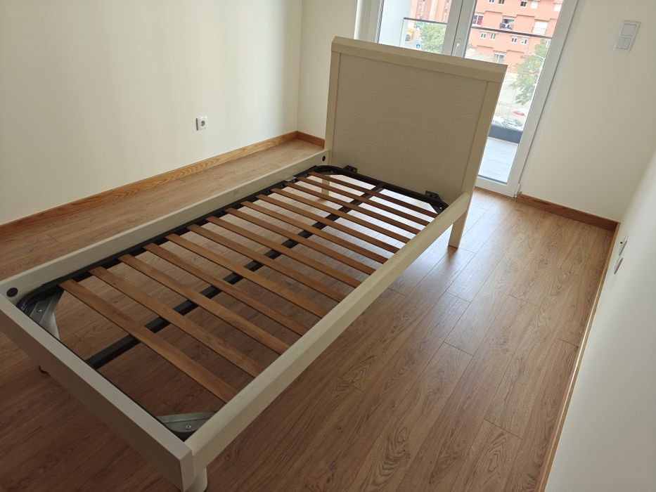 Cama de criança + colchão