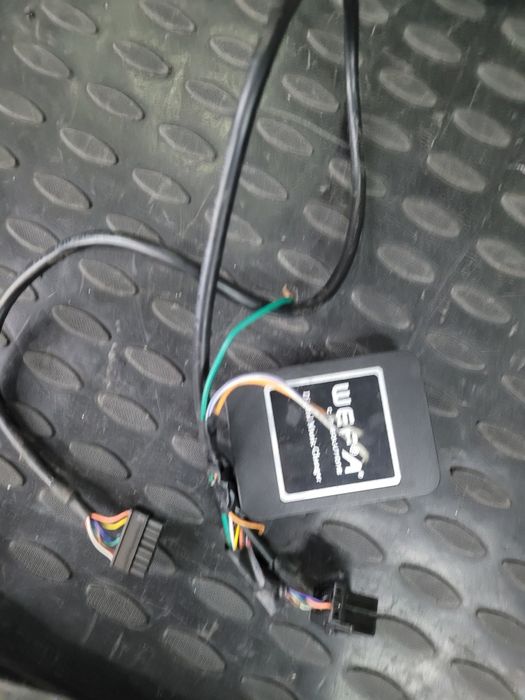 WEFA Автомобільний адаптер USB / BLUETOOTH  Субару Аутбек 3