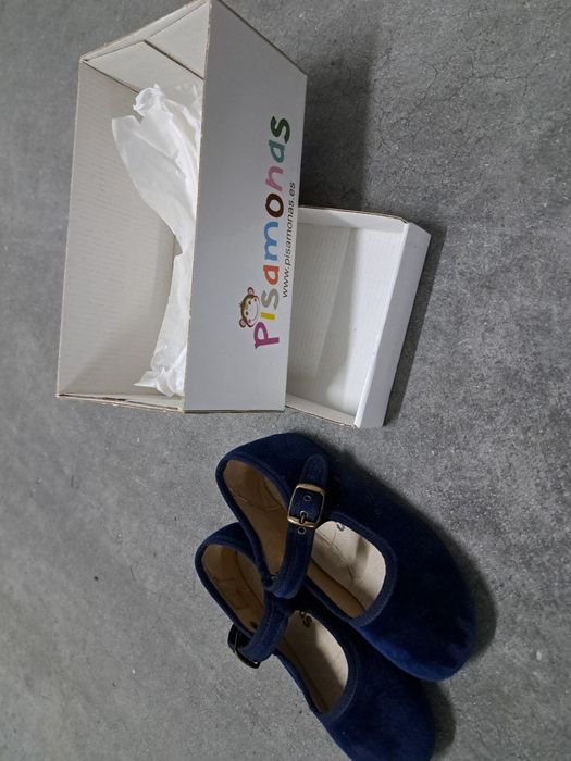 Sapatos merceditas de veludo cor azul, marca Pisamonas