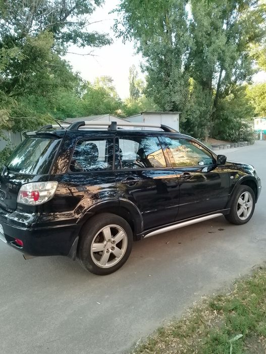 Продам Mitsubishi Outlander