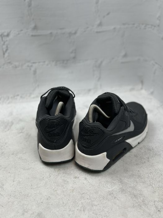 Жіночі спортивні кросівки Nike Air Max 90 36.5p
