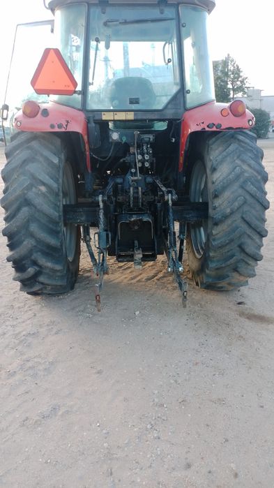 Trator Massey Ferguson cabinado modelo 5465 ,com caixa 16x16.