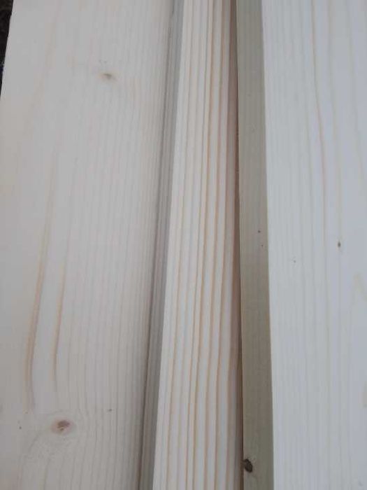 Deska ścienna 1,2 m, świerkowa, heblowana