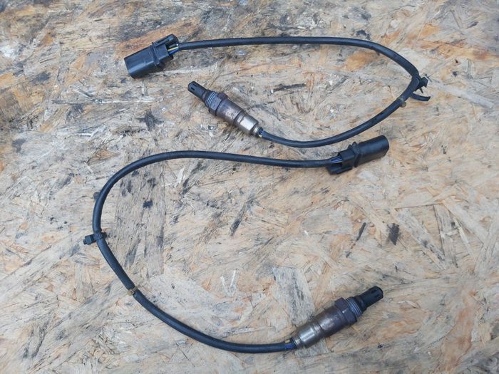 Sonda AUDI 2.8 3.2 FSI 06E906265R