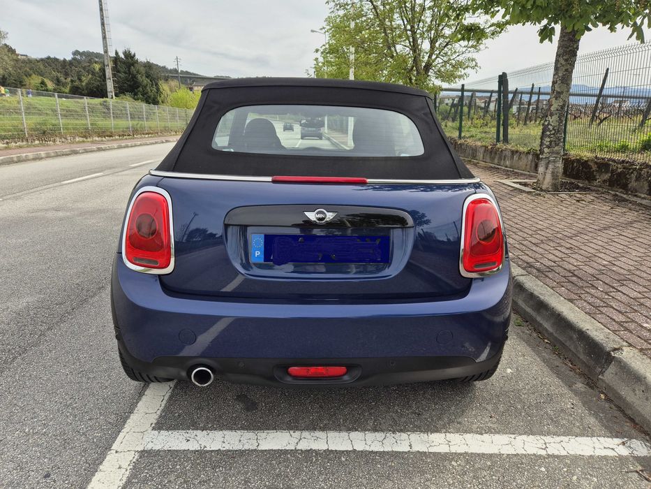 MINI Cabrio Cooper D