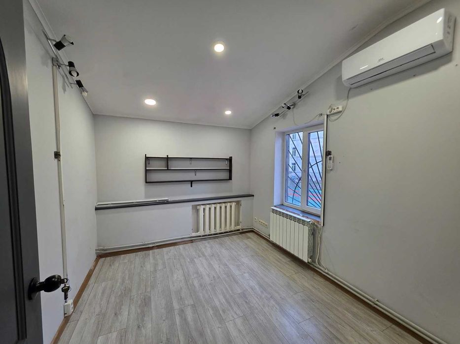 Коммерческая недвижимость по адресу ул. Бандеры Степана (площадь 45 м²) - Atlanta.ua - фото 4