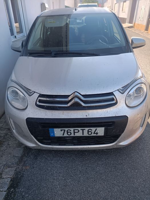 C1 impecável  carro de uso diário
