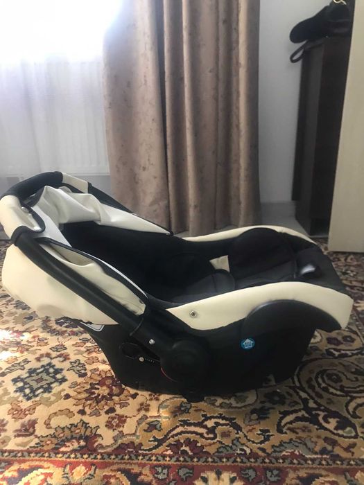 Автолюлька бу в ідеальному стані