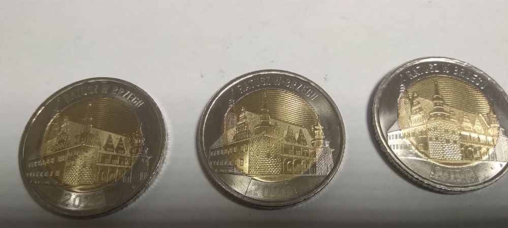 3 x 5 złotych Ratusz w Brzegu 2025