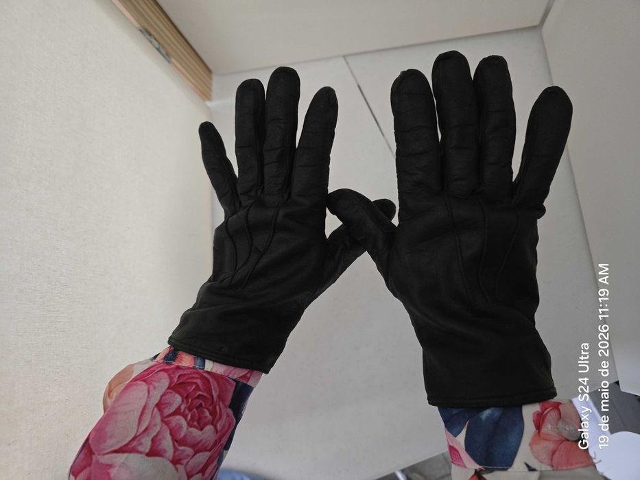 Luvas de senhora em pele genuína, quase novas
