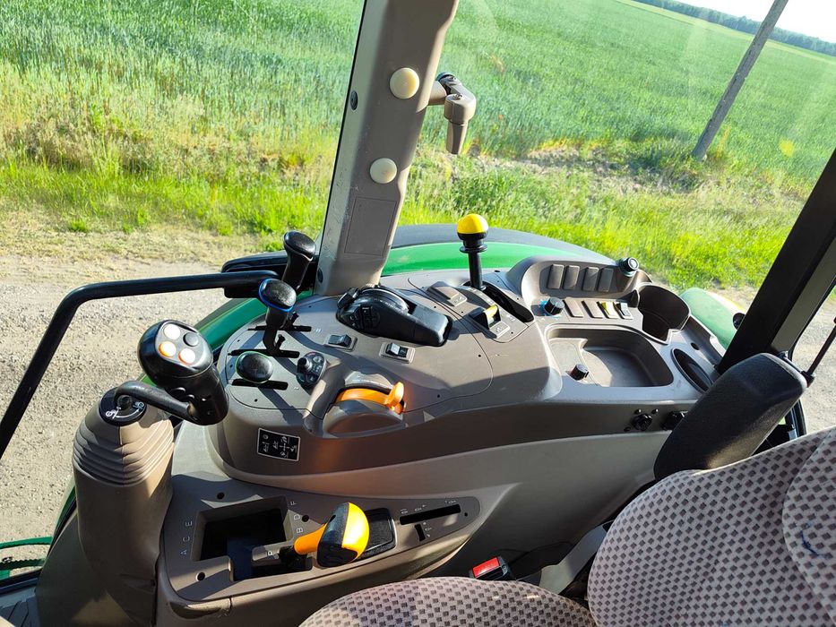 John Deere 6090RC TUR Łyżka