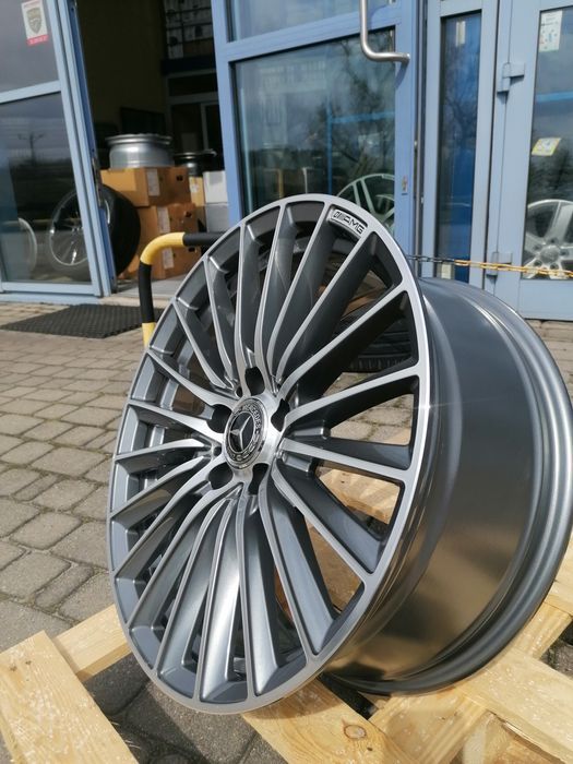 Felgi aluminiowe Mercedes A B C CLA GLA GLC GLK E AMG 18" grafitowe