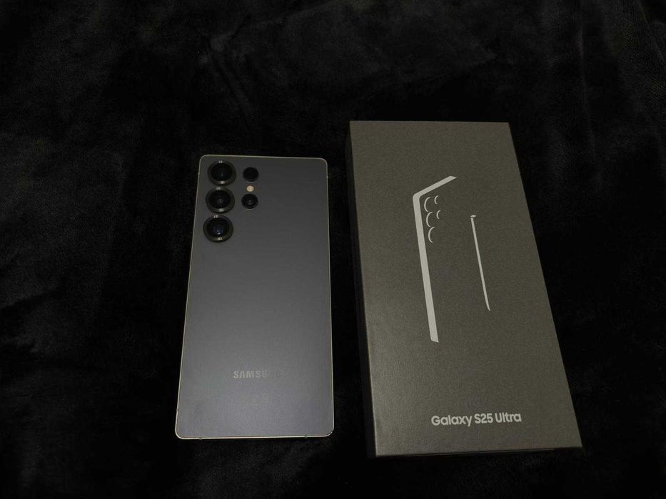 Samsung Galaxy S25 ULTRA
