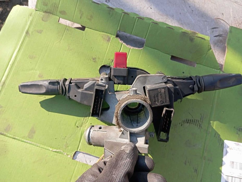 Підрульовий перемикач форд скорпіо гітра ford Scorpio повороти світло