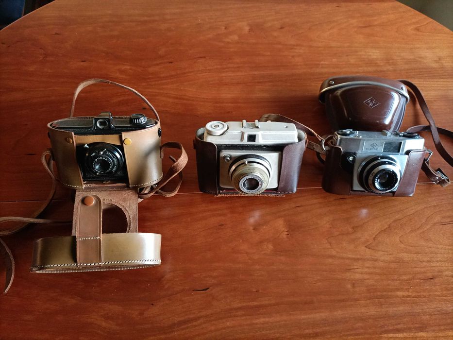 Camera Equipment + Tripod + LG Monitor + Vinyl Records + Computer Stand64739474807937120