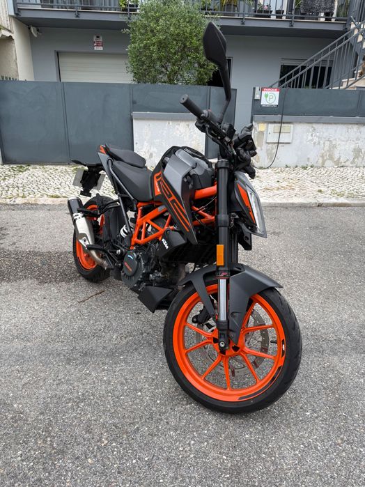 Mota KTM DUKE 125