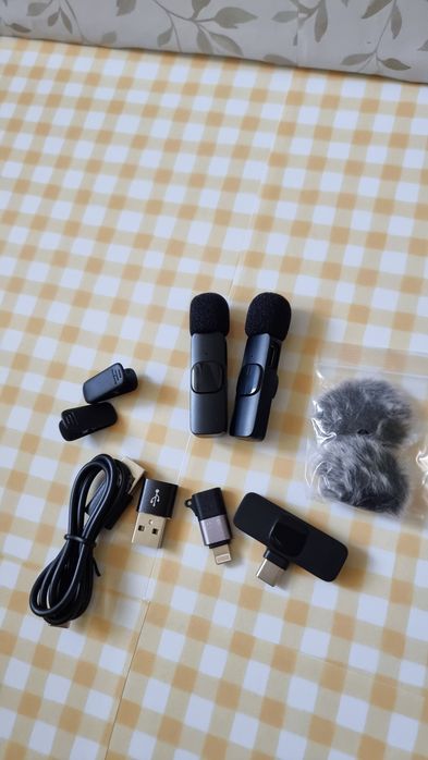 Bezprzewodowy mikrofon krawatowy do iPhone i Android - zestaw 2 mikrofonów