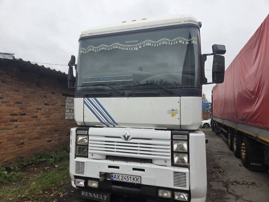 Renault Magnum тягач з причепом Рено Магнум