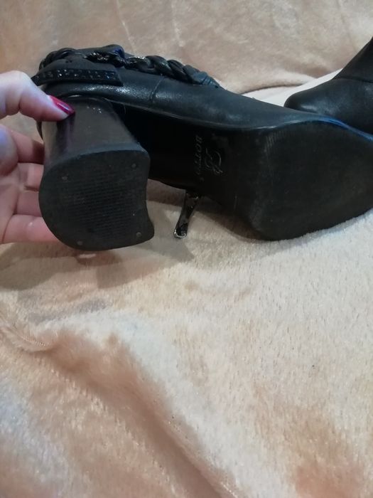 Продам ботинки, сапоги, сапожки