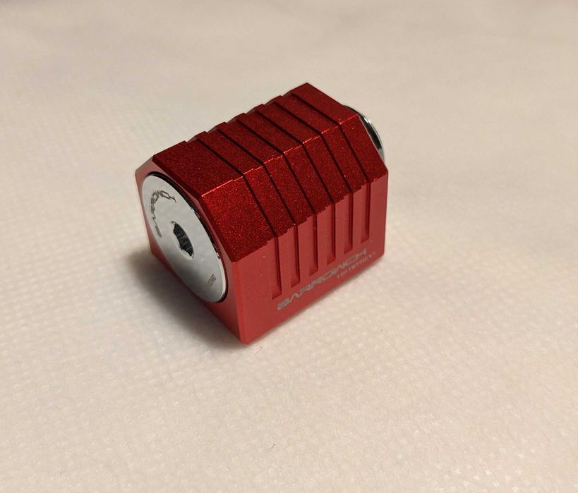Barrow nisko profilowy adapter 90 (Czerwony)
