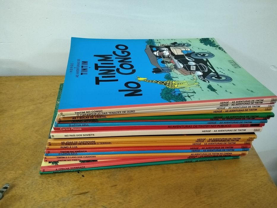Tintin.  Livros.