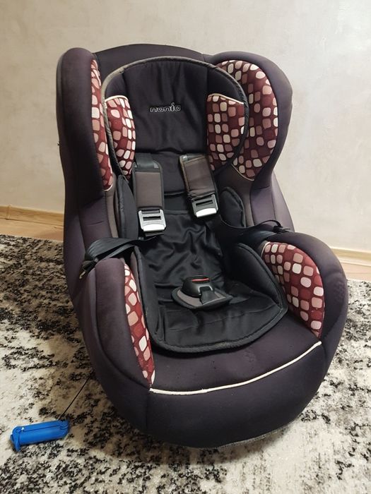 Дитяча автокрісло Nania