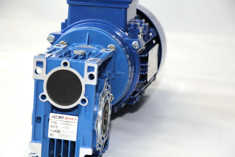 Мотор-редуктори, черв'ячні редуктори серії NMRV, Motovario.