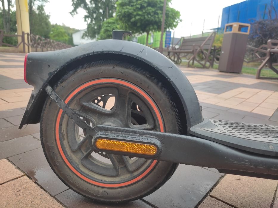 Електросамокат Segway Ninebot KickScooter F40D Blac