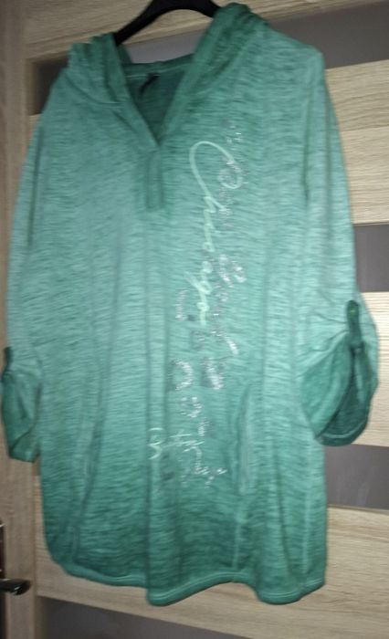 Bluza z kapturem  40/ 42