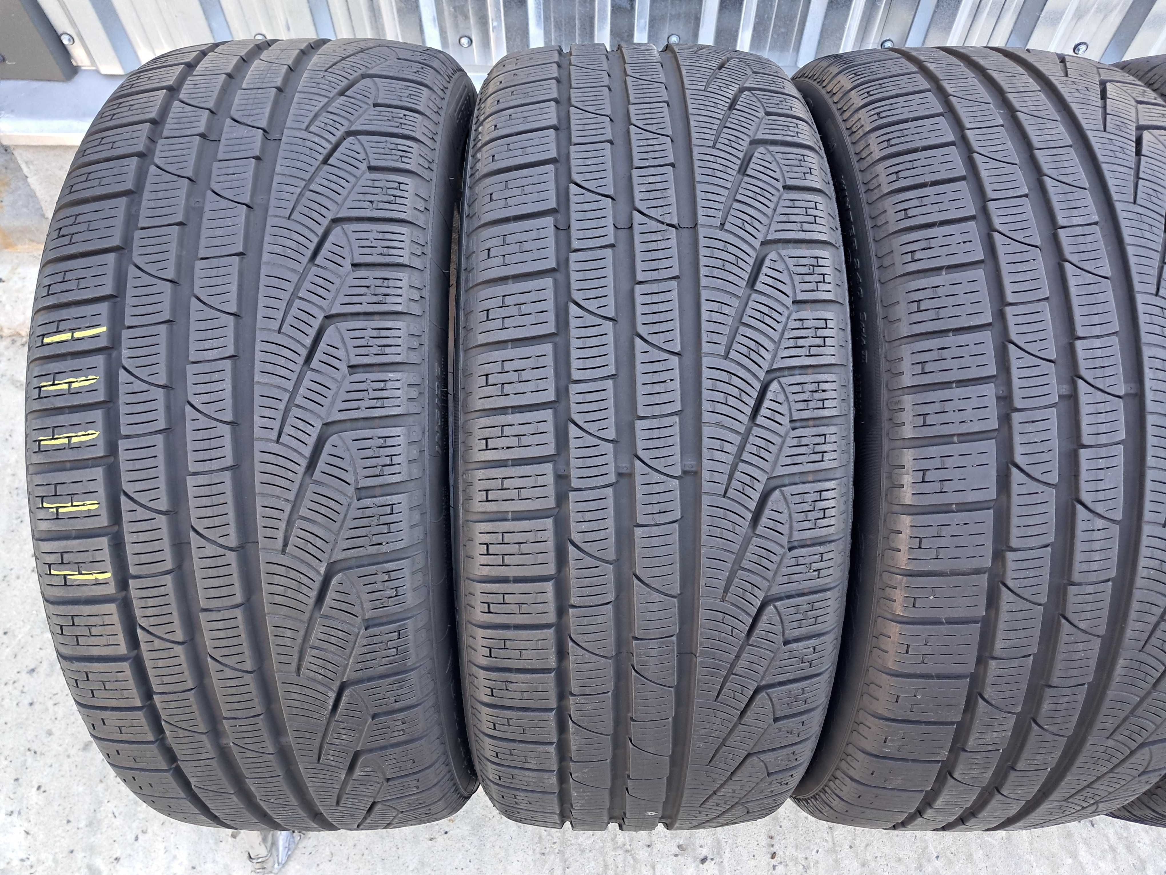 Резина зима 80% протектор Pirelli 235/40 R19 Sottozero winter 210 II: 3 ...