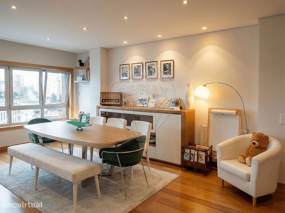 Apartamento T3 para venda — Oliveira do Douro, Porto