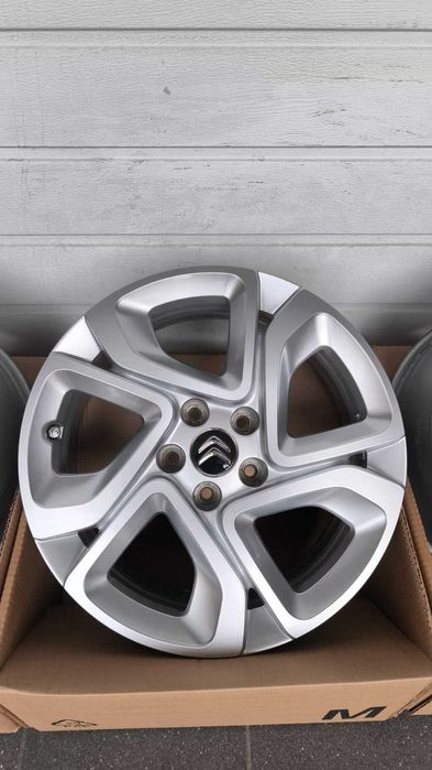 Felgi aluminiowe 17" Citroen C5X DS4 C5 Aircross PEUGEOT 5x108(OL772F)