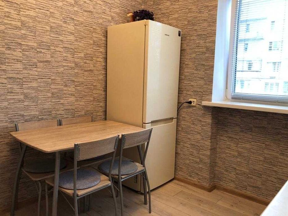 Оренда 2-х кімнатної кватири на Саксаганського 85 М.Українських Героїв