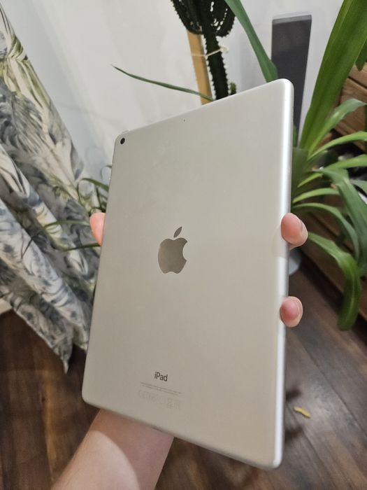 Apple iPad 5 generacji