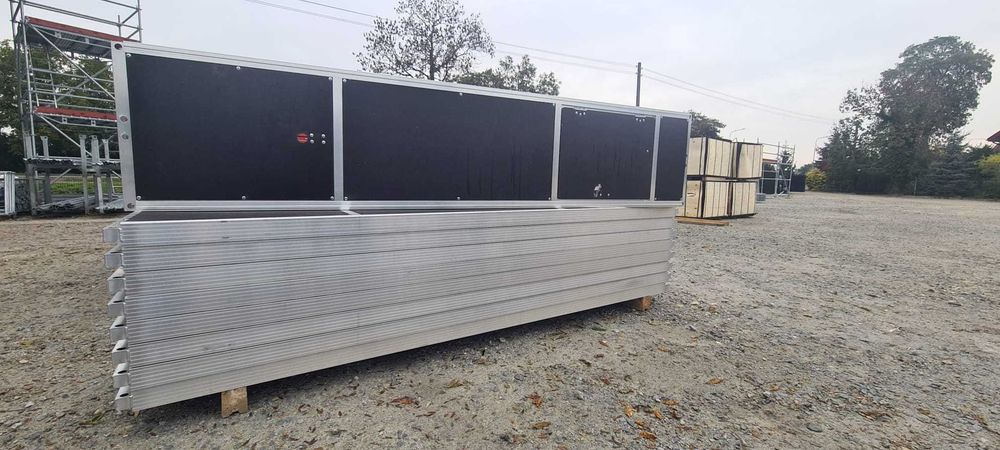 Elewacyjne rusztowanie stalowe na ścianę szczytową typ Plettac 8x9 szczyt stal kompletne tanio nowe