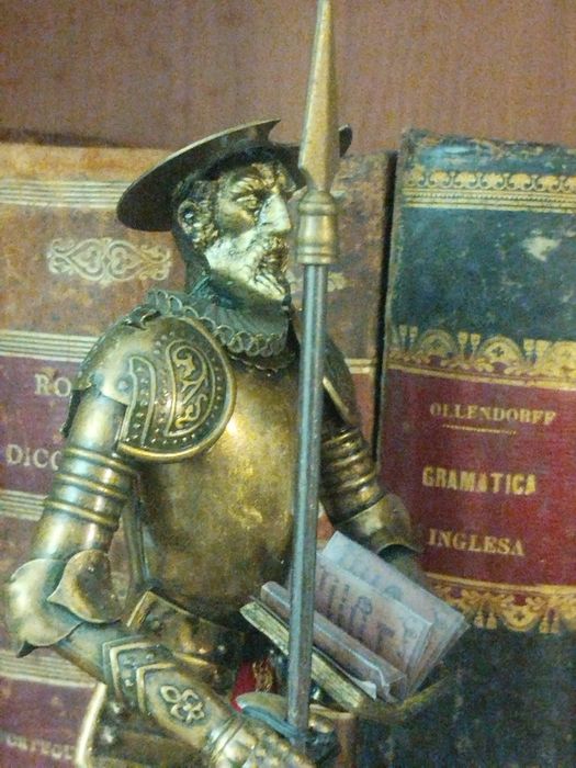 Estatueta antiga  Dom Quixote 27 cm