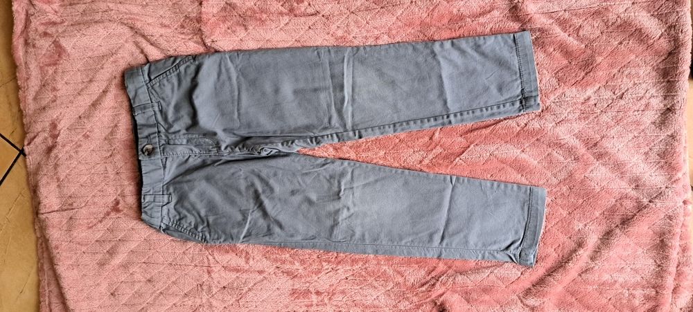 Spodnie używane dla chłopca. Rozmiary 104-116