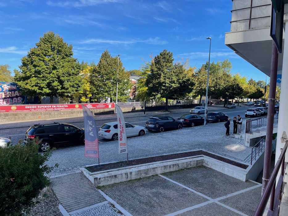 Loja Comercial - 43m2 - Centro de Penafiel